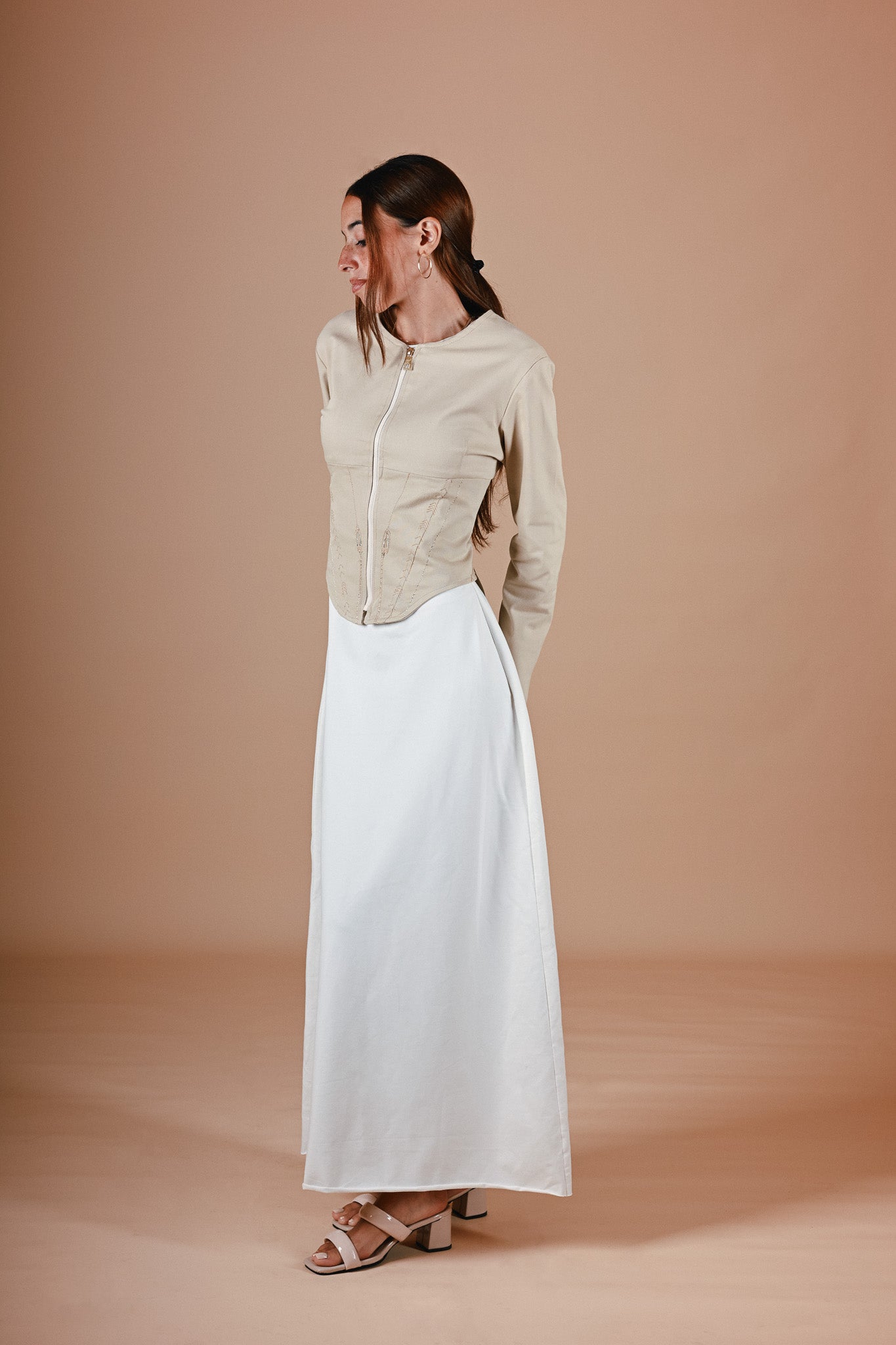 Isisienne Jacket in Beige