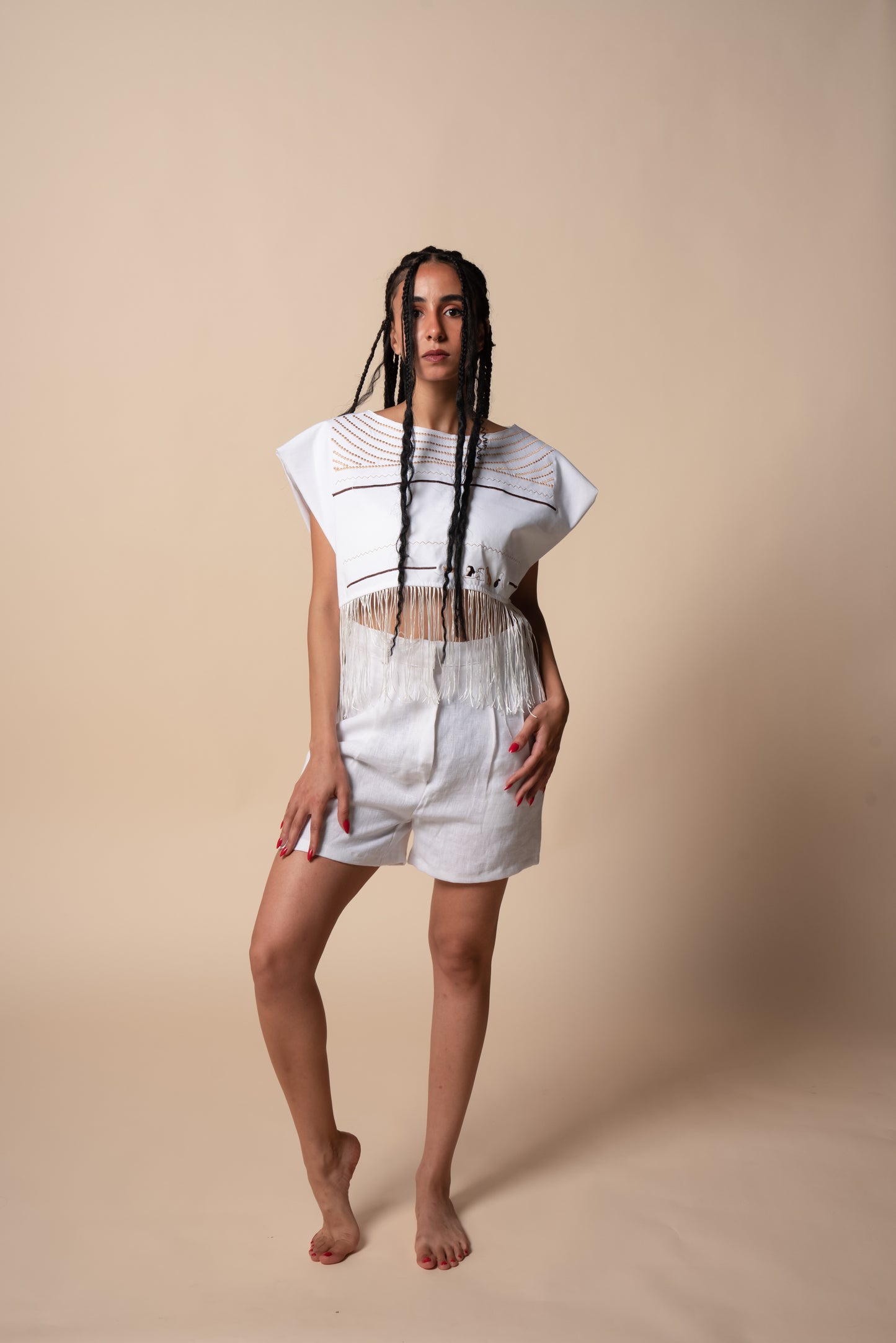 Collier Sacré Cropped T-shirt in White