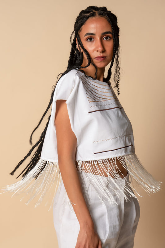 Collier Sacré Cropped T-shirt in White