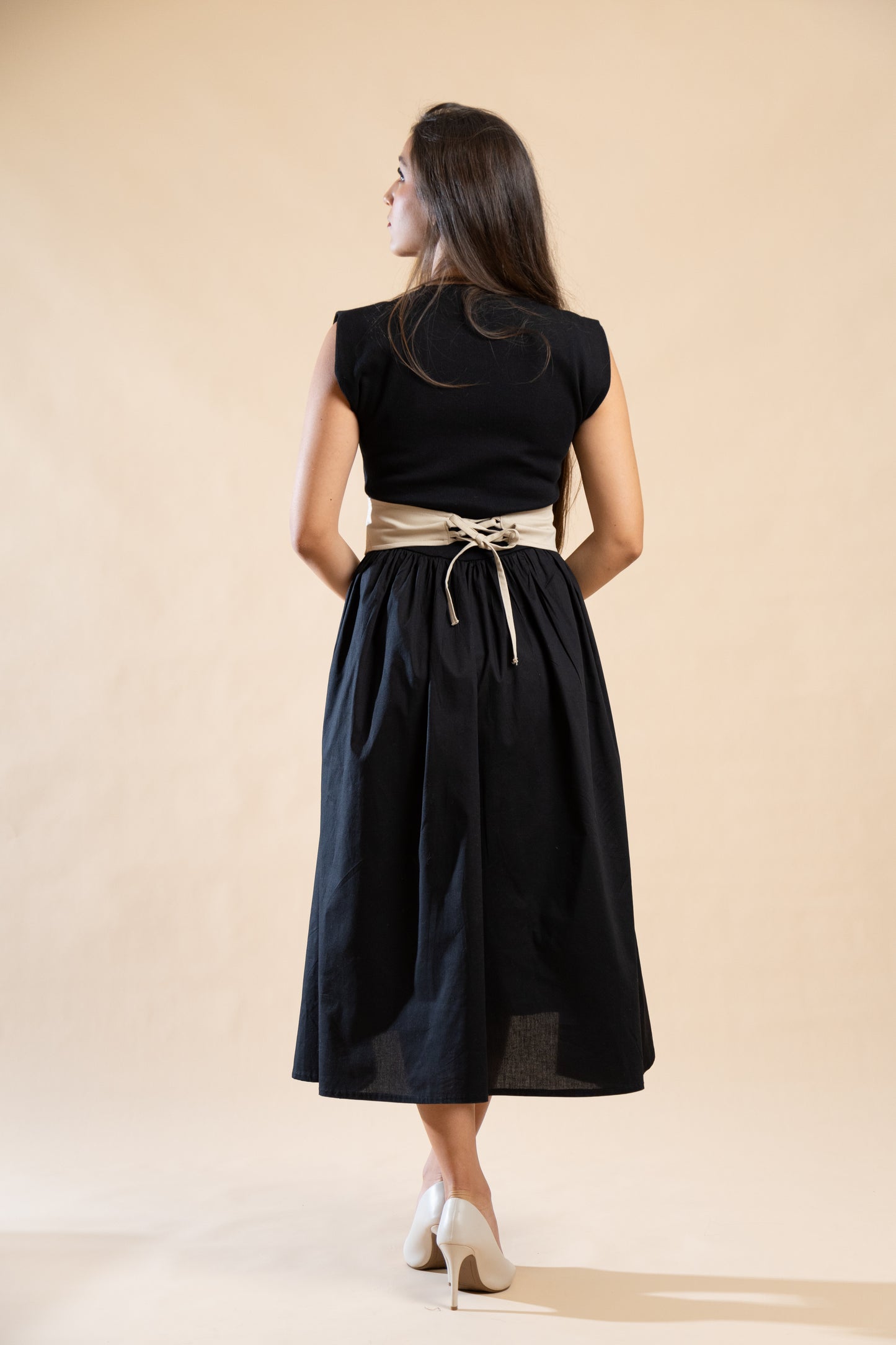 Isisienne Belt in Beige