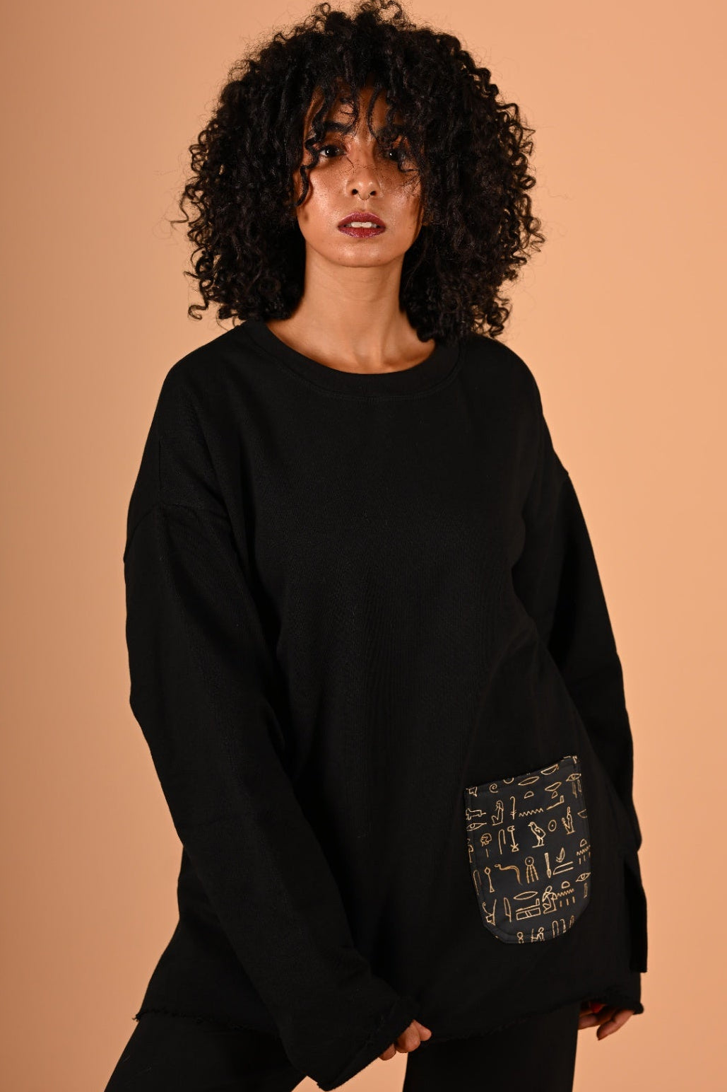 Hieroglyph Quotidien Sweatshirt in Black