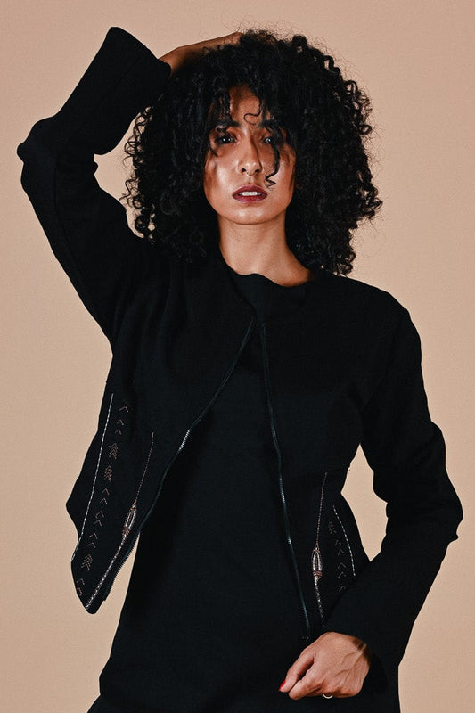 Isisienne Jacket in Black