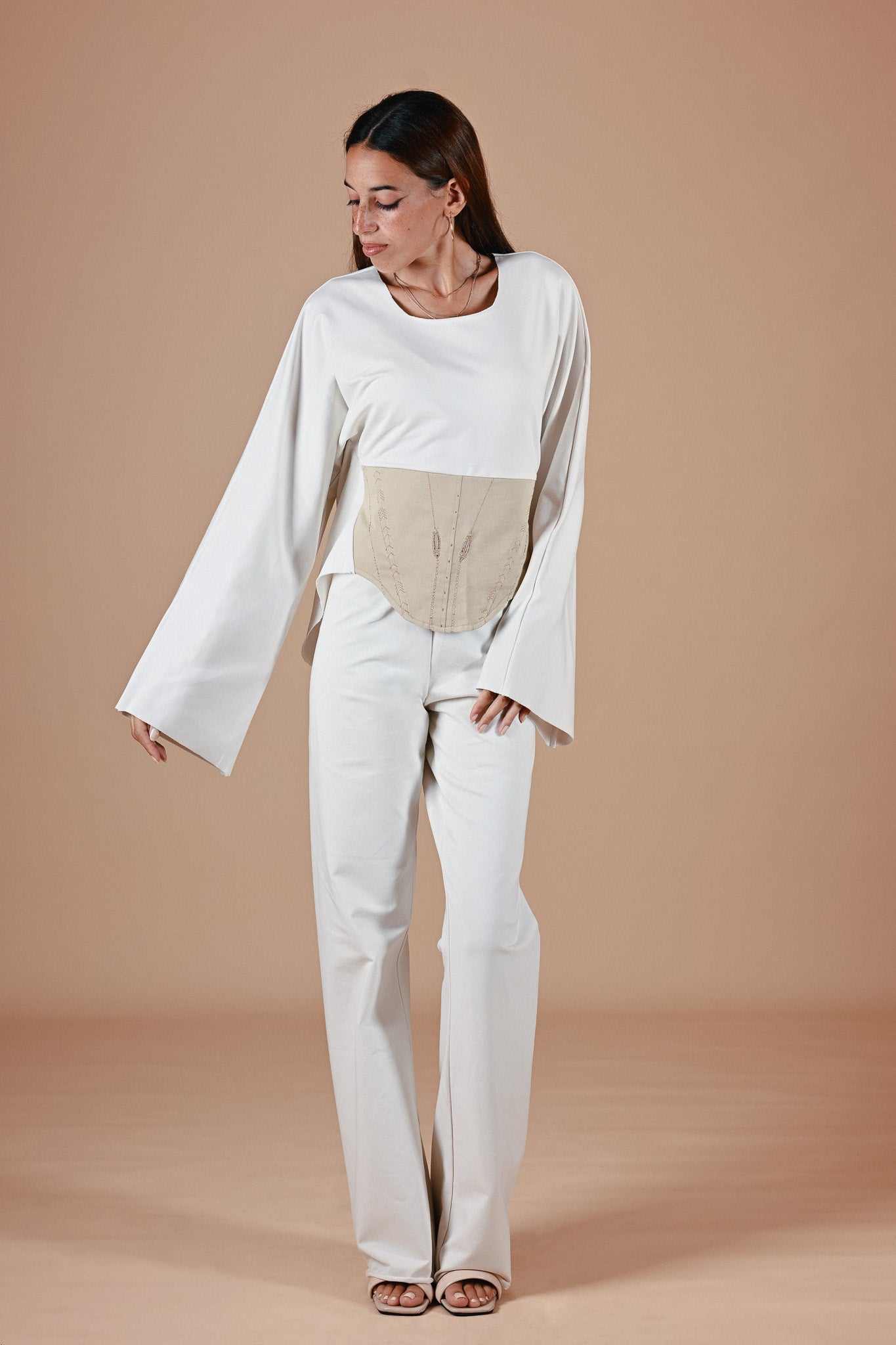 Isisienne Top in White