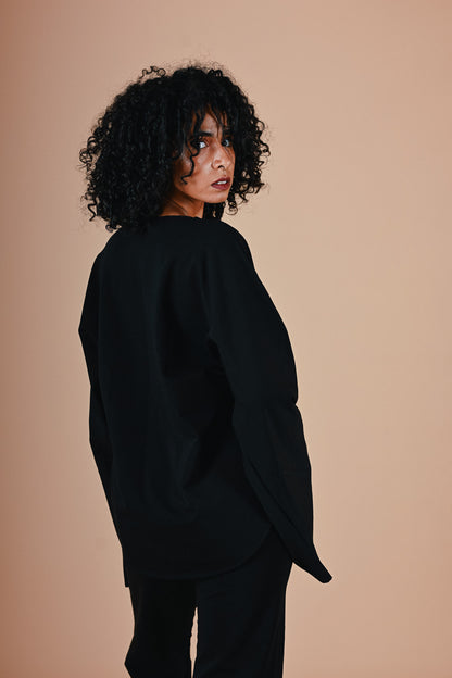 Isisienne Top in Black