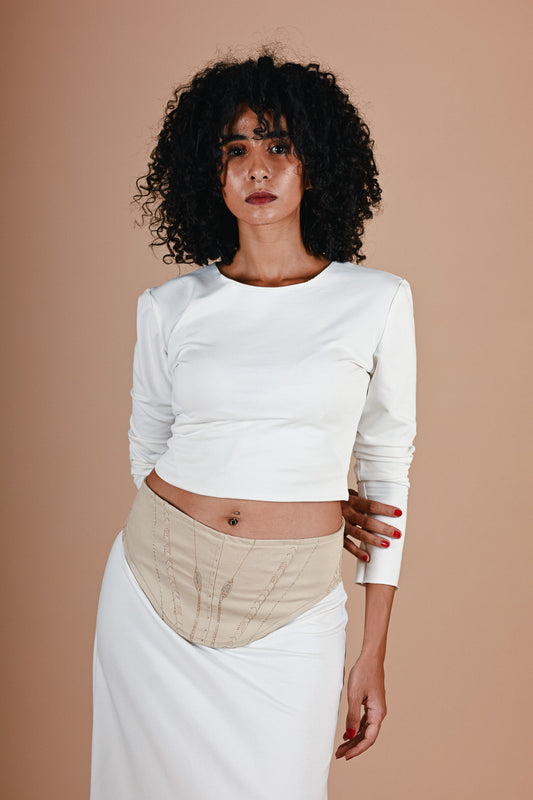 Isisienne Skirt in Off-White / Beige