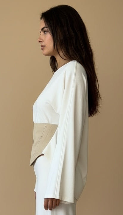 Isisienne Cashmere infused Loose Top in Off-White / Beige