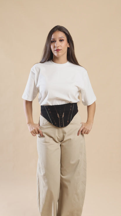Isisienne Belt in Beige